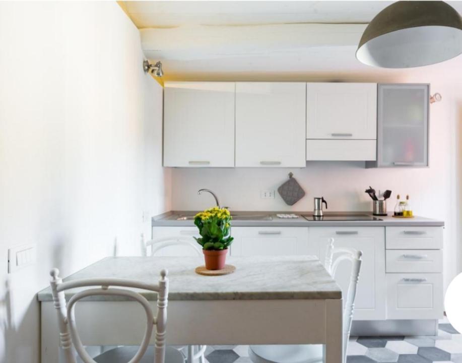Cozy Studio In Trastevere Рим Екстериор снимка