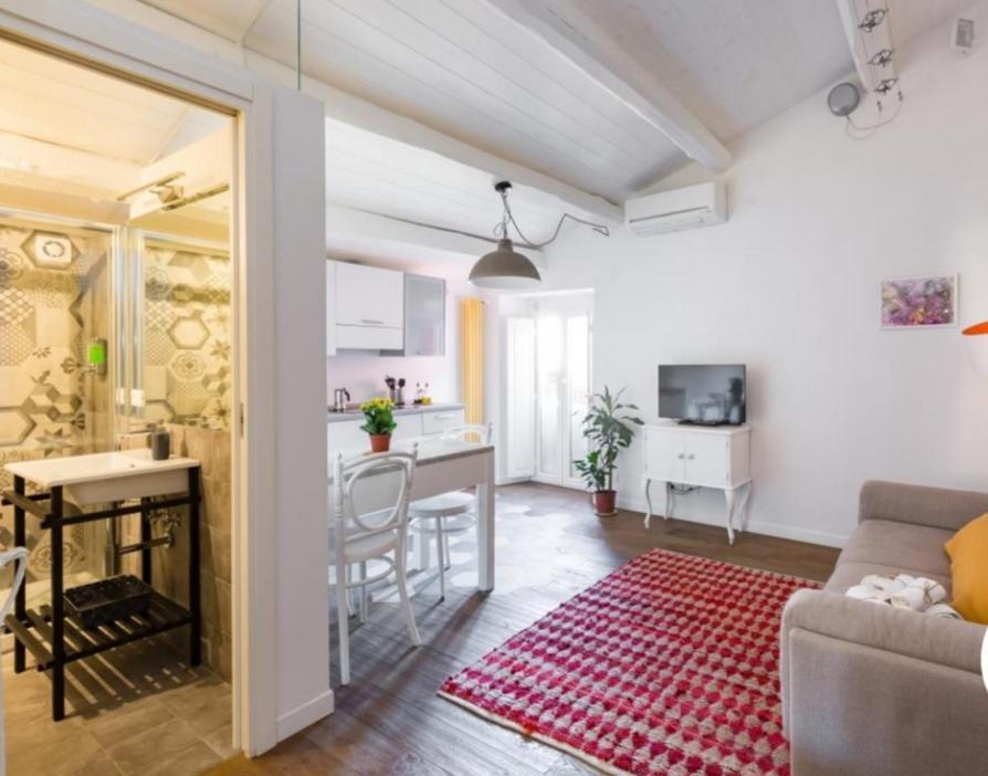 Cozy Studio In Trastevere Рим Екстериор снимка
